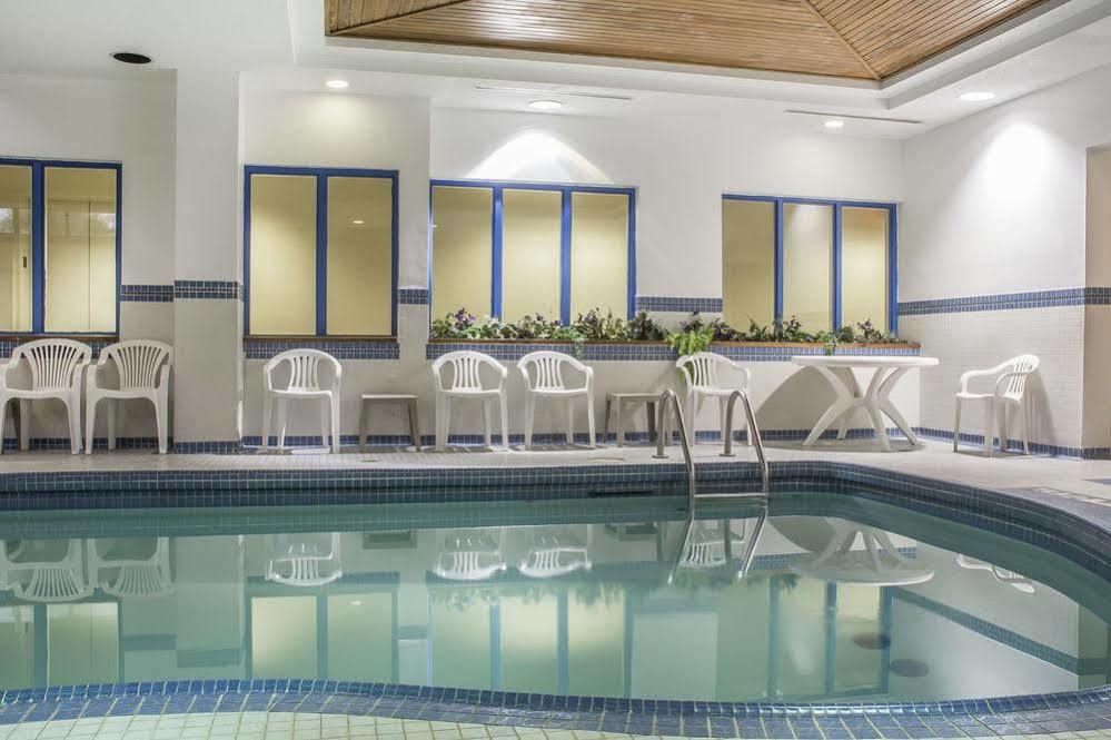 Hotel Comfort & Peterborough